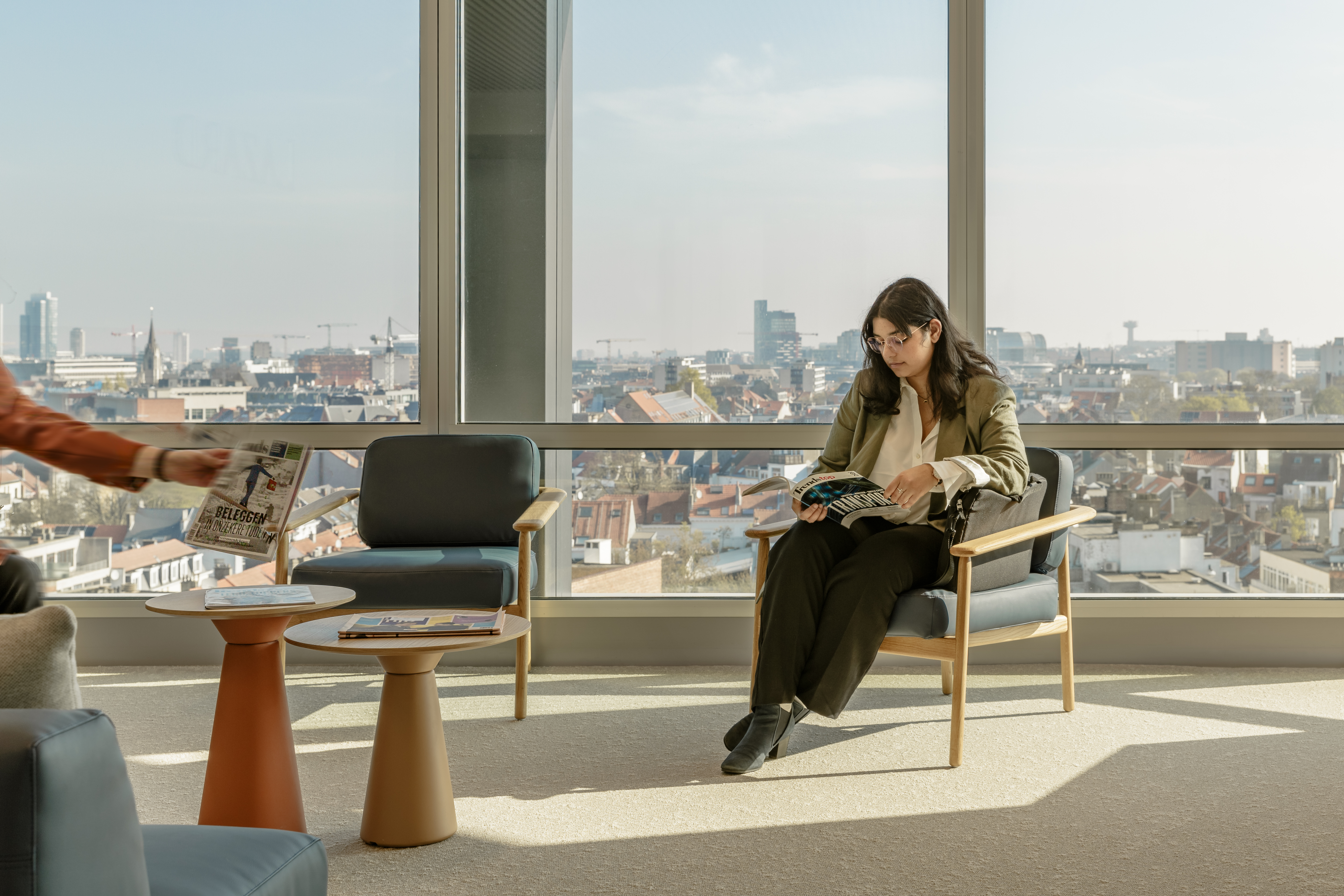 Allure_Lazard_020_HD